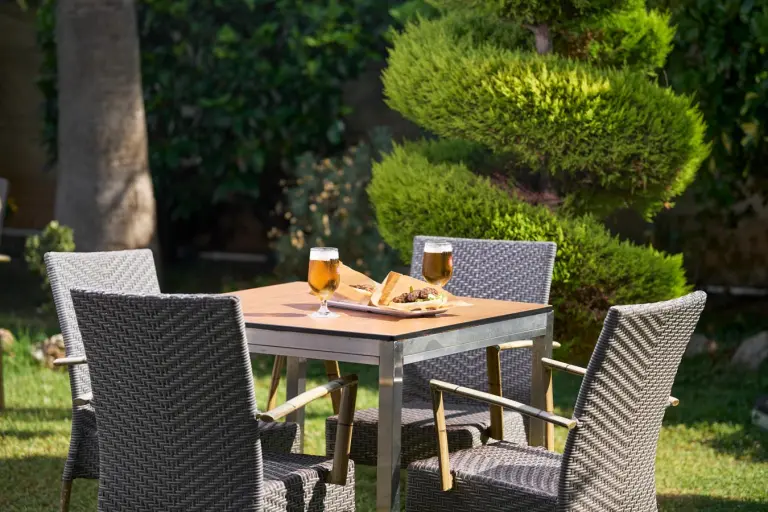 Restoran &amp; Bar / Grand Kaptan Otel